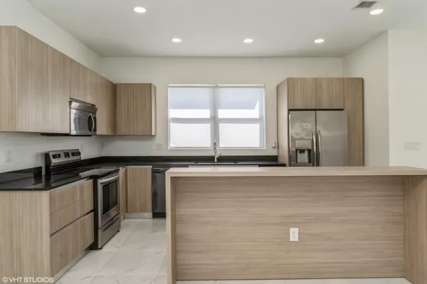 $3,000 | 6151 Southwest 36th Court, Unit 25, Miramar, FL 33023