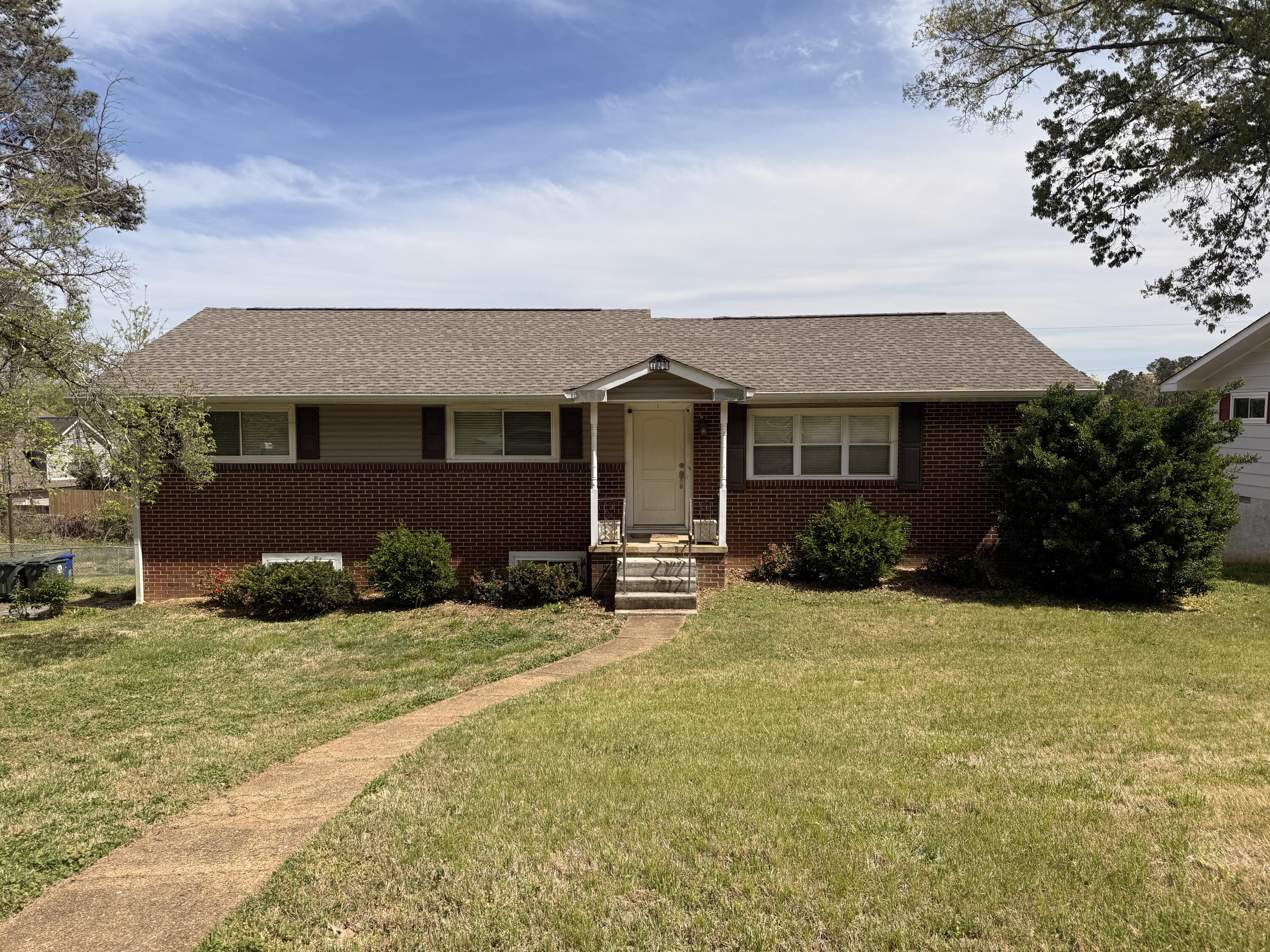 1012 Elaine Trail Chattanooga, TN 37421 - Photo 1 of 26 IMG_9870