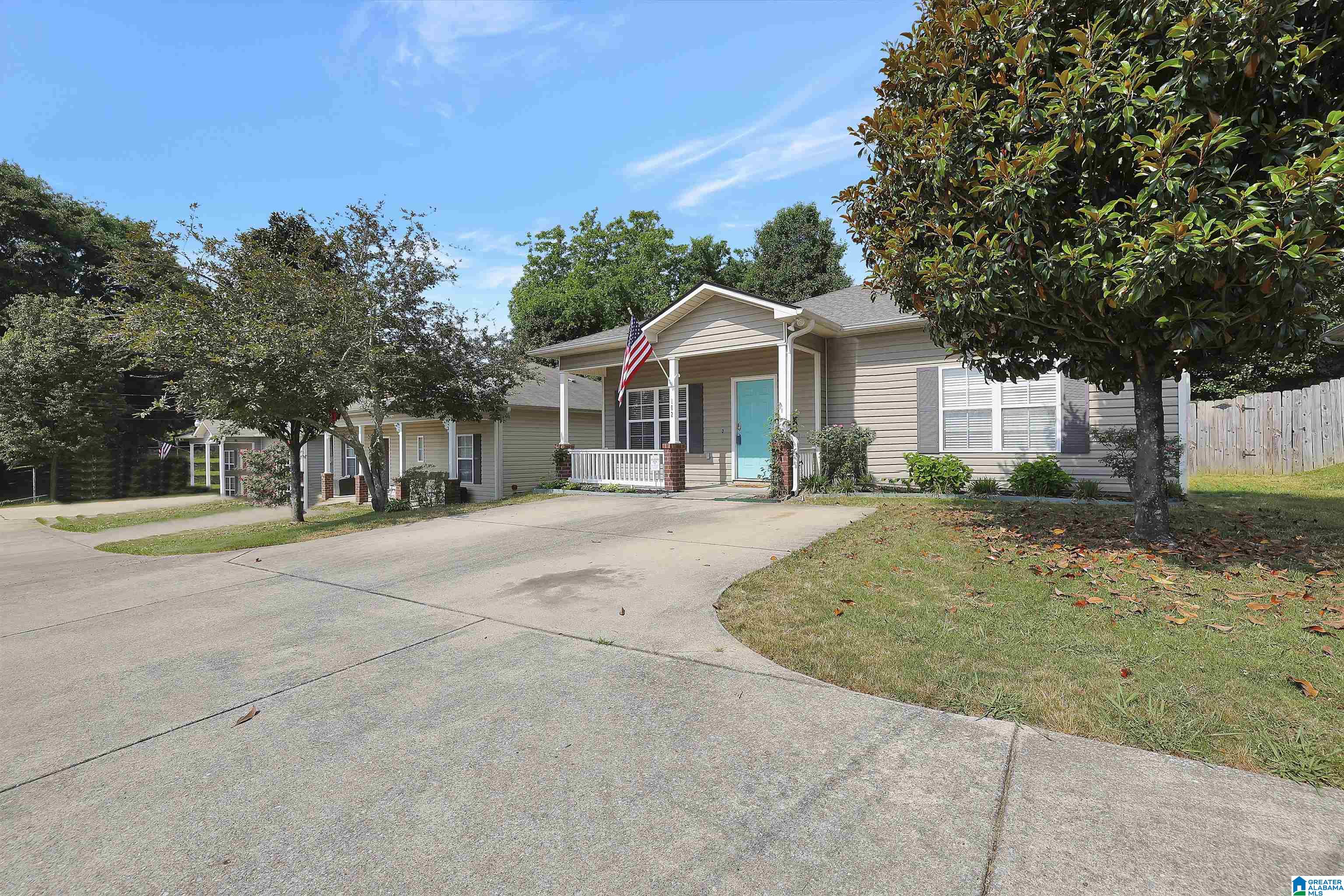 102 Rockbrook Lane Pelham, AL 35124 - Photo 4 of 29