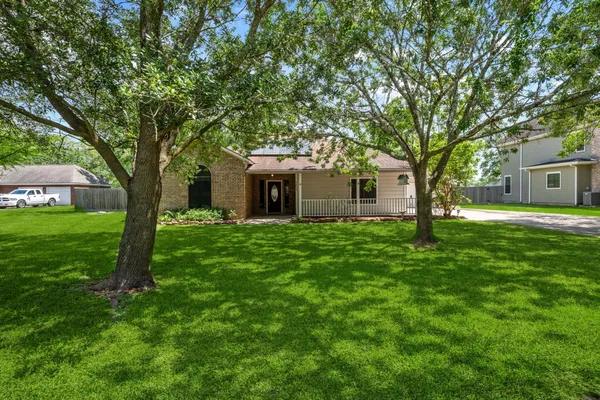 $399,900 | 5809 Cajun Way, Baytown, TX 77523