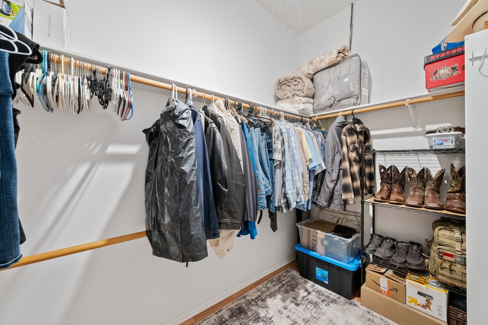 5809 Cajun Way Baytown, TX 77523 - Photo 16 of 29 a walk in closet