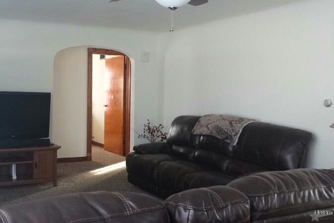 522 East Green Street Butler, IN 46721 - Photo 11 of 20