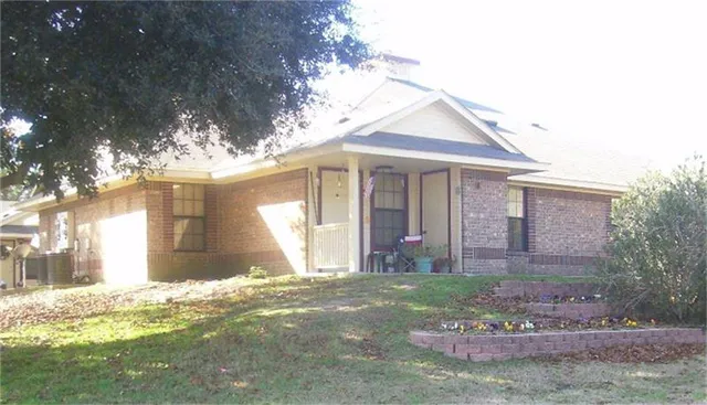 $450 | 101 Senior Avenue, Carthage, TX 75633