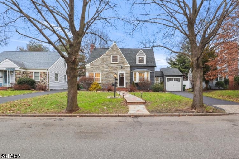 224 Swarthmore Road Linden, NJ 07036 - Photo 4 of 33 a front view of house with yard and green space