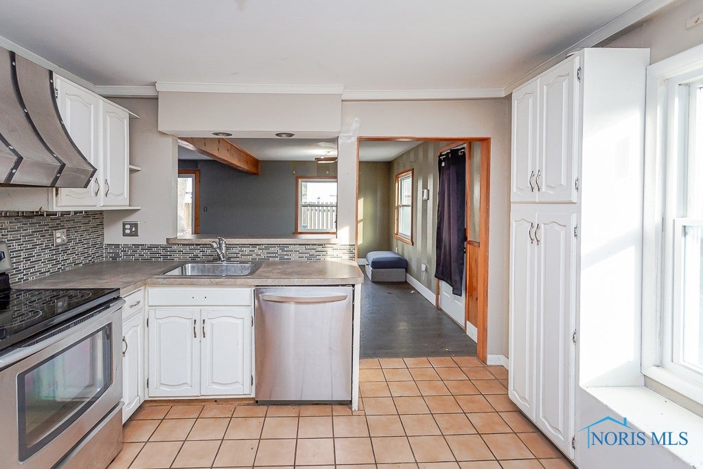 848 Heidelberg Road Toledo, OH 43615 - Photo 9 of 42 Gallery Image 9