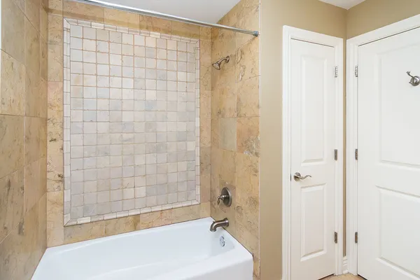 $539,900 | 342 Maple Avenue, Downers Grove, IL 60515