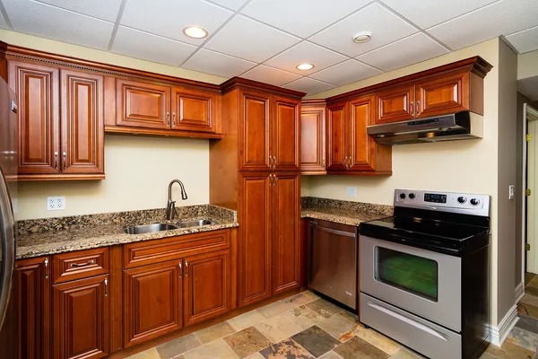 $539,900 | 342 Maple Avenue, Downers Grove, IL 60515