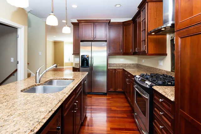 $554,900 | 342 Maple Avenue, Downers Grove, IL 60515