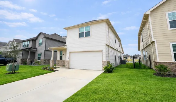 $375,000 | 24822 Bastiani Canvas Lane, Katy, TX 77493