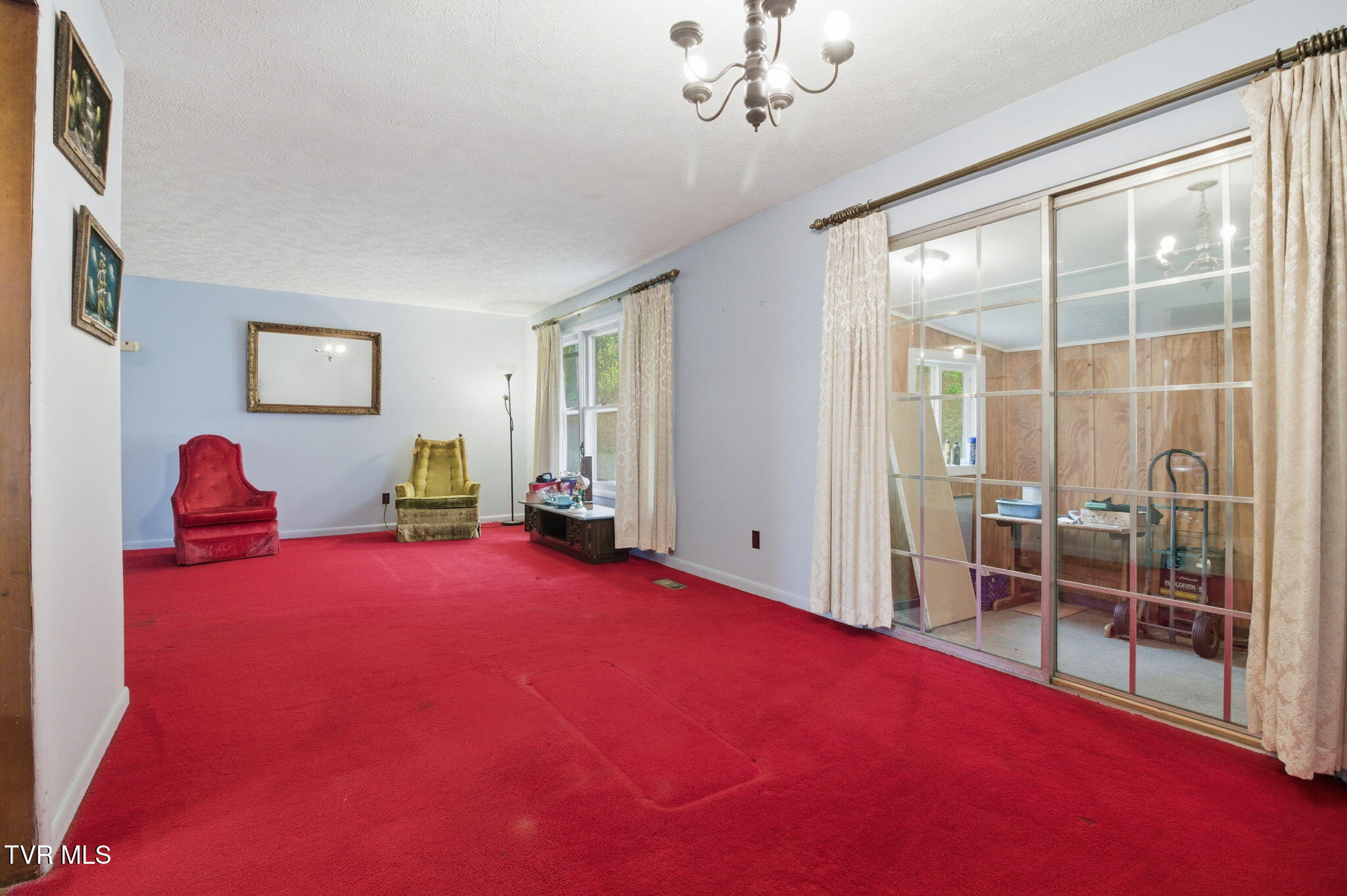 3928 Happy Hollow Road Coeburn, VA 24230 - Photo 11 of 44 10-web-or-mls-DZ3A9257