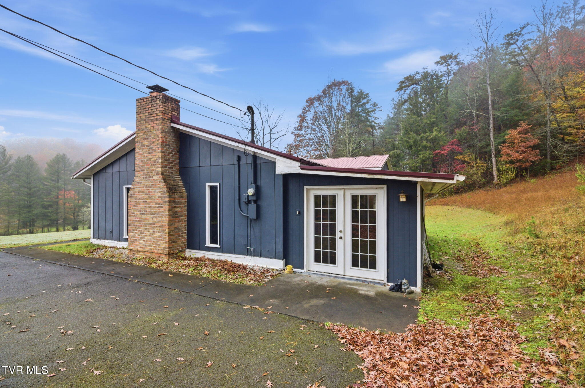 3928 Happy Hollow Road Coeburn, VA 24230 - Photo 36 of 44 36-web-or-mls-DZ3A9377