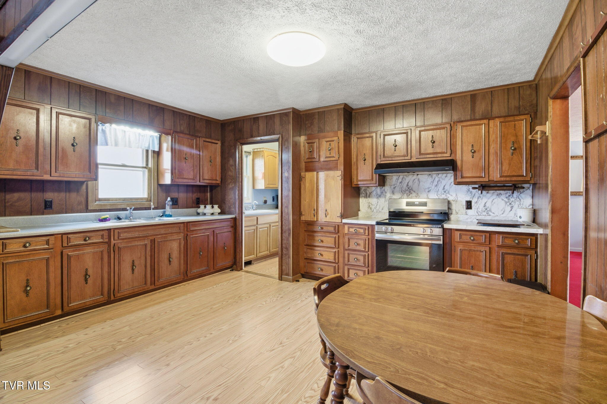 3928 Happy Hollow Road Coeburn, VA 24230 - Photo 7 of 44 6-web-or-mls-DZ3A9241