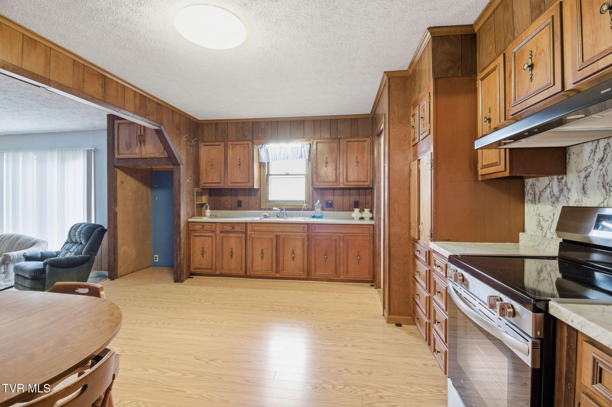 3928 Happy Hollow Road Coeburn, VA 24230 - Photo 10 of 44 9-web-or-mls-DZ3A9253