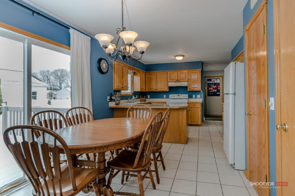 7739 Park Ridge Drive Southwest Jenison, MI 49428 - Photo 14 of 34 7739ParkRidgeDr.014 LoRes