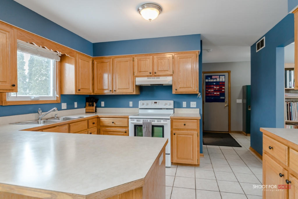 7739 Park Ridge Drive Southwest Jenison, MI 49428 - Photo 15 of 34 7739ParkRidgeDr.013 LoRes