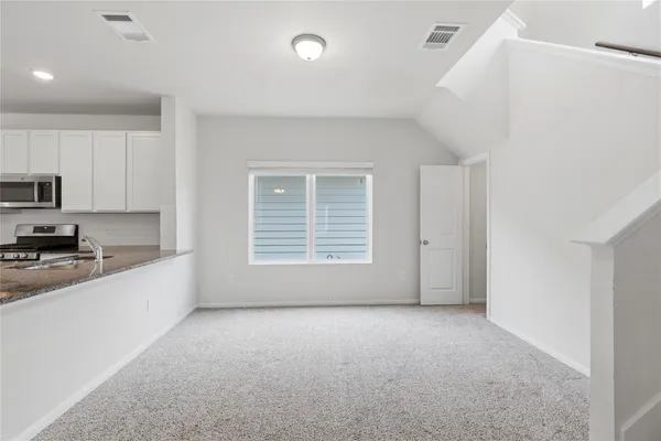 $335,000 | 141 Everglades Drive, Kyle, TX 78640