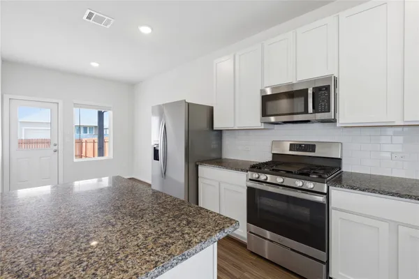 $335,000 | 141 Everglades Drive, Kyle, TX 78640