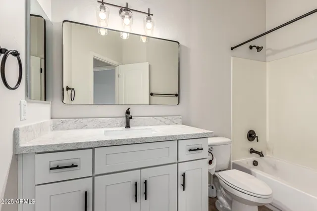 $649,000 | 3503 East Palo Verde Street, Gilbert, AZ 85296