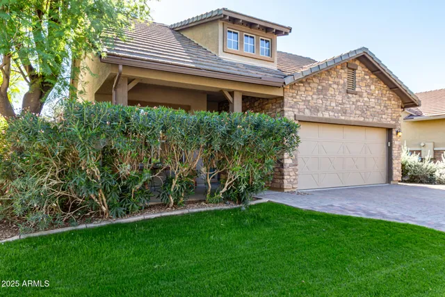 $649,000 | 3503 East Palo Verde Street, Gilbert, AZ 85296