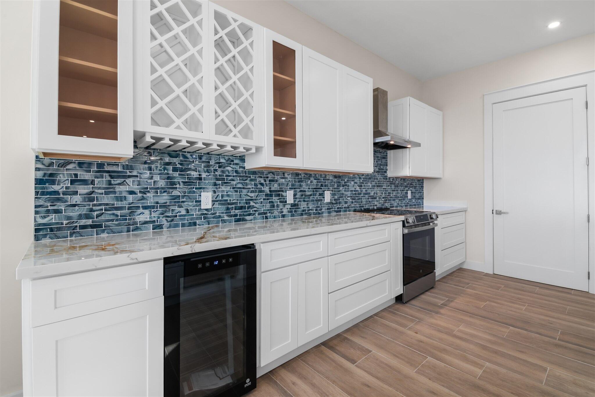 30995 Watson Boulevard Big Pine Key, FL 33043 - Photo 6 of 52 Kitchen