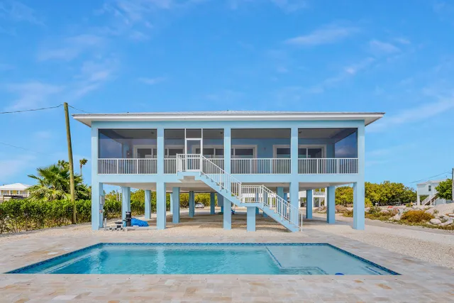 $2,300,000 | 30995 Watson Boulevard, Big Pine Key, FL 33043
