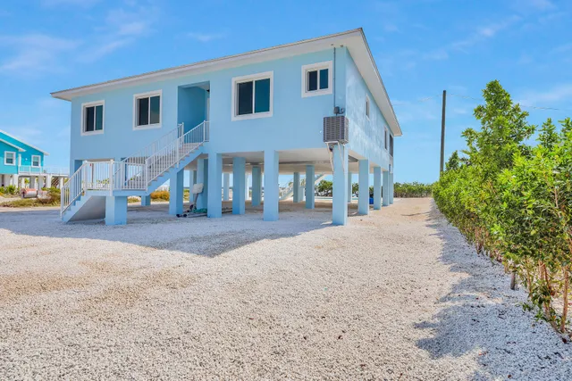 $2,300,000 | 30995 Watson Boulevard, Big Pine Key, FL 33043