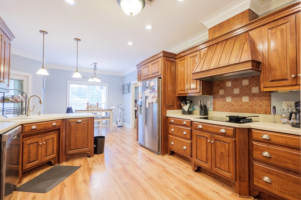 1633 Pineland Estate Road Nashville, GA 31639 - Photo 9 of 39 Gallery Image 9