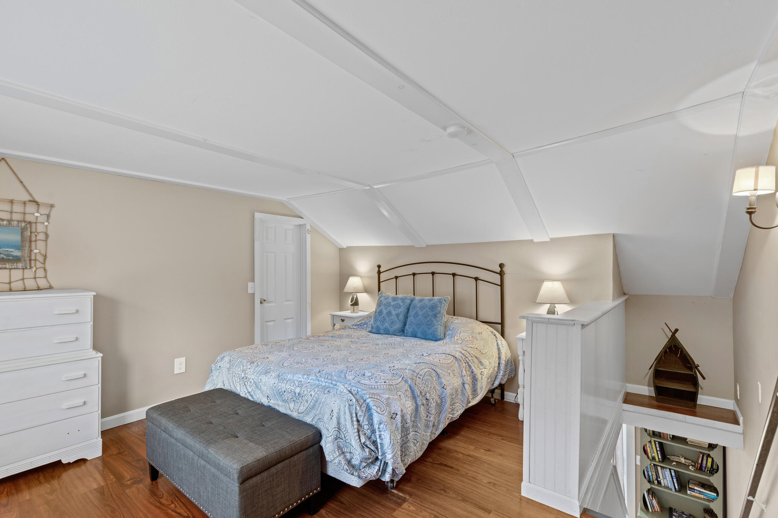 78 Upper County Road, Unit A & B Dennis, MA 02639 - Photo 11 of 49 78 Upper County Unit 1 (9)