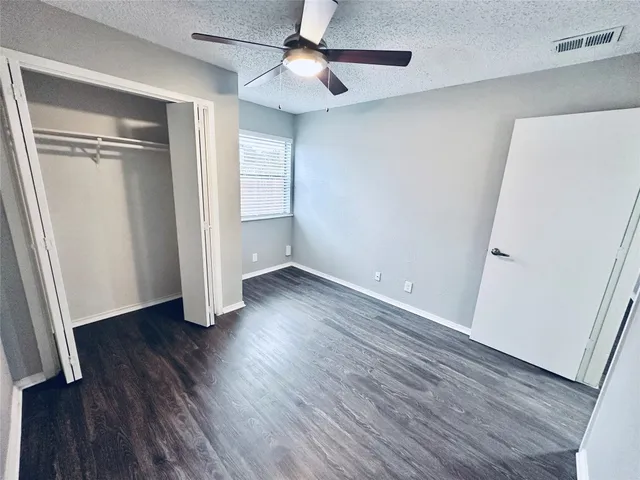 $1,125 | 5507 Rose Hill Circle, Unit B, Austin, TX 78745