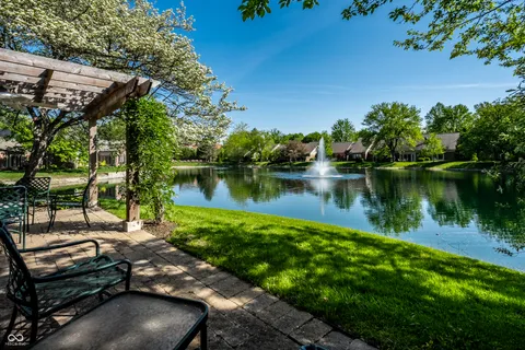 $850,000 | 220 Olde Mill Cove, Indianapolis, IN 46260