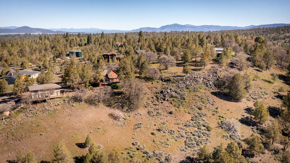 4626 Cooper's Hawk Road Klamath Falls, OR 97601 - Photo 9 of 70 4626CoopersHawkRd.-6