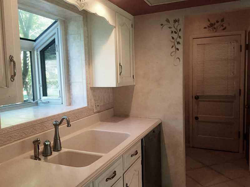 2305 High Ridge Road Lima, OH 45805 - Photo 8 of 24