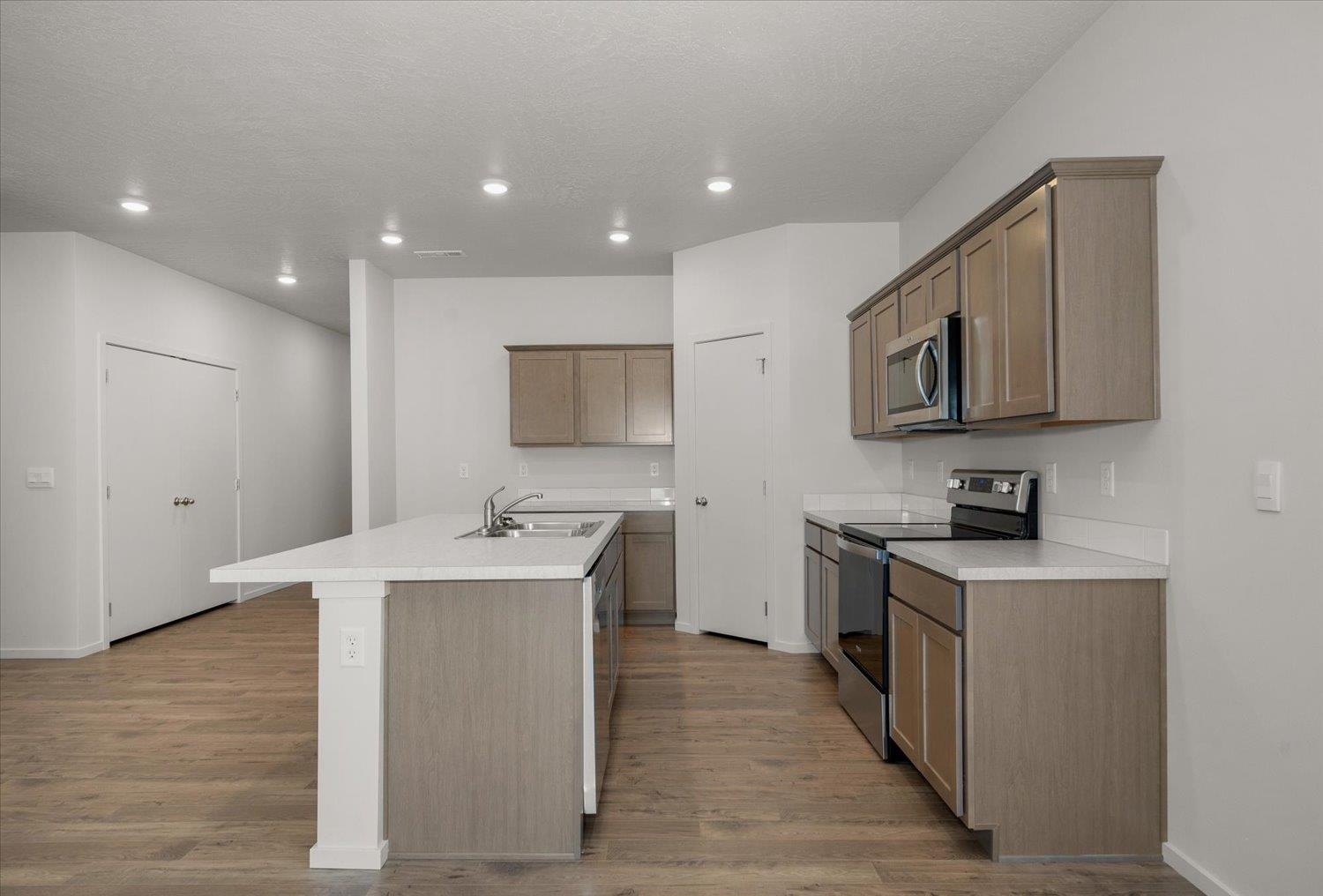 7908 Zabo Road Spokane, WA 99224 - Photo 7 of 18