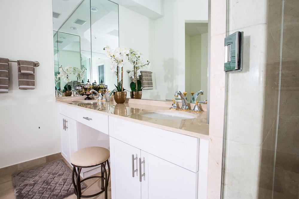 500 Southeast Mizner Boulevard, Unit A907 Boca Raton, FL 33432 - Photo 9 of 24 boca-raton-real-estate-photos-012