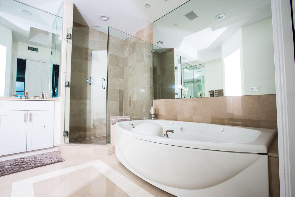 500 Southeast Mizner Boulevard, Unit A907 Boca Raton, FL 33432 - Photo 10 of 24 boca-raton-real-estate-photos-011