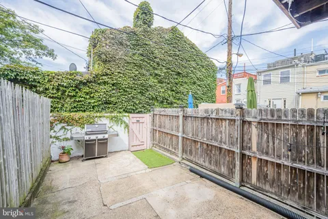 $325,000 | 506 South Montford Avenue, Baltimore, MD 21224