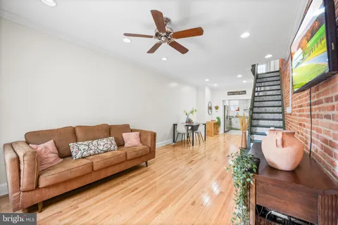 $325,000 | 506 South Montford Avenue, Baltimore, MD 21224