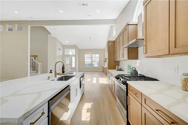 $724,998 | 11 Cozy Glen Circle, Henderson, NV 89074