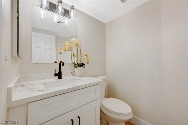 $724,998 | 11 Cozy Glen Circle, Henderson, NV 89074