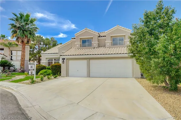 $724,998 | 11 Cozy Glen Circle, Henderson, NV 89074