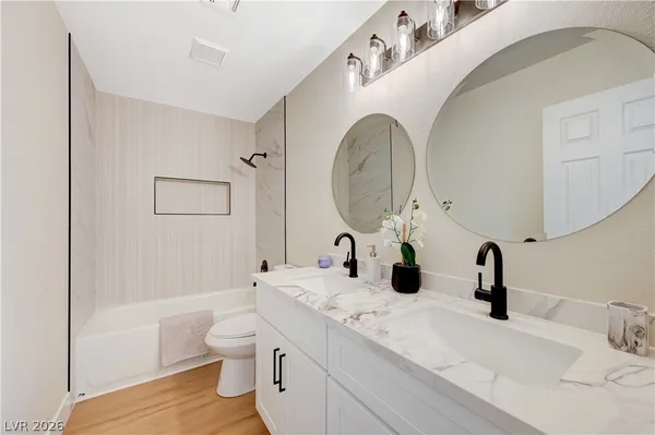 $724,998 | 11 Cozy Glen Circle, Henderson, NV 89074