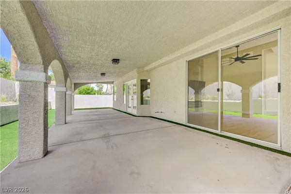 $724,998 | 11 Cozy Glen Circle, Henderson, NV 89074