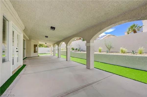 $724,998 | 11 Cozy Glen Circle, Henderson, NV 89074