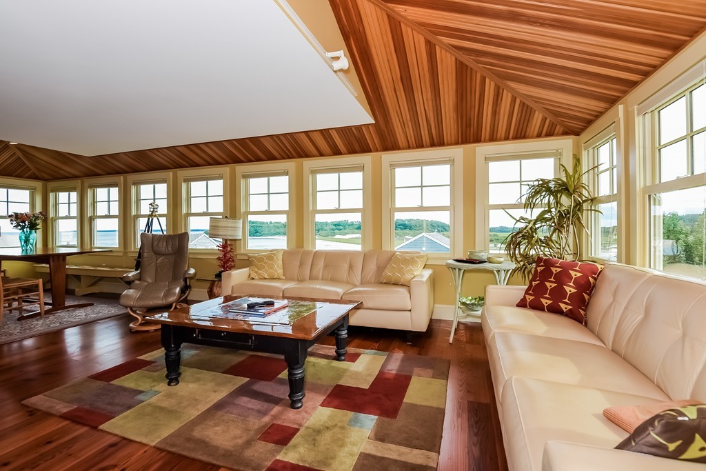 32 Middle Road Ipswich, MA 01938 - Photo 9 of 30