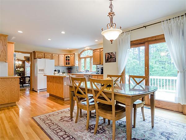 46 Carlisle Road Acton, MA 01720 - Photo 3 of 27 Gallery Image 3