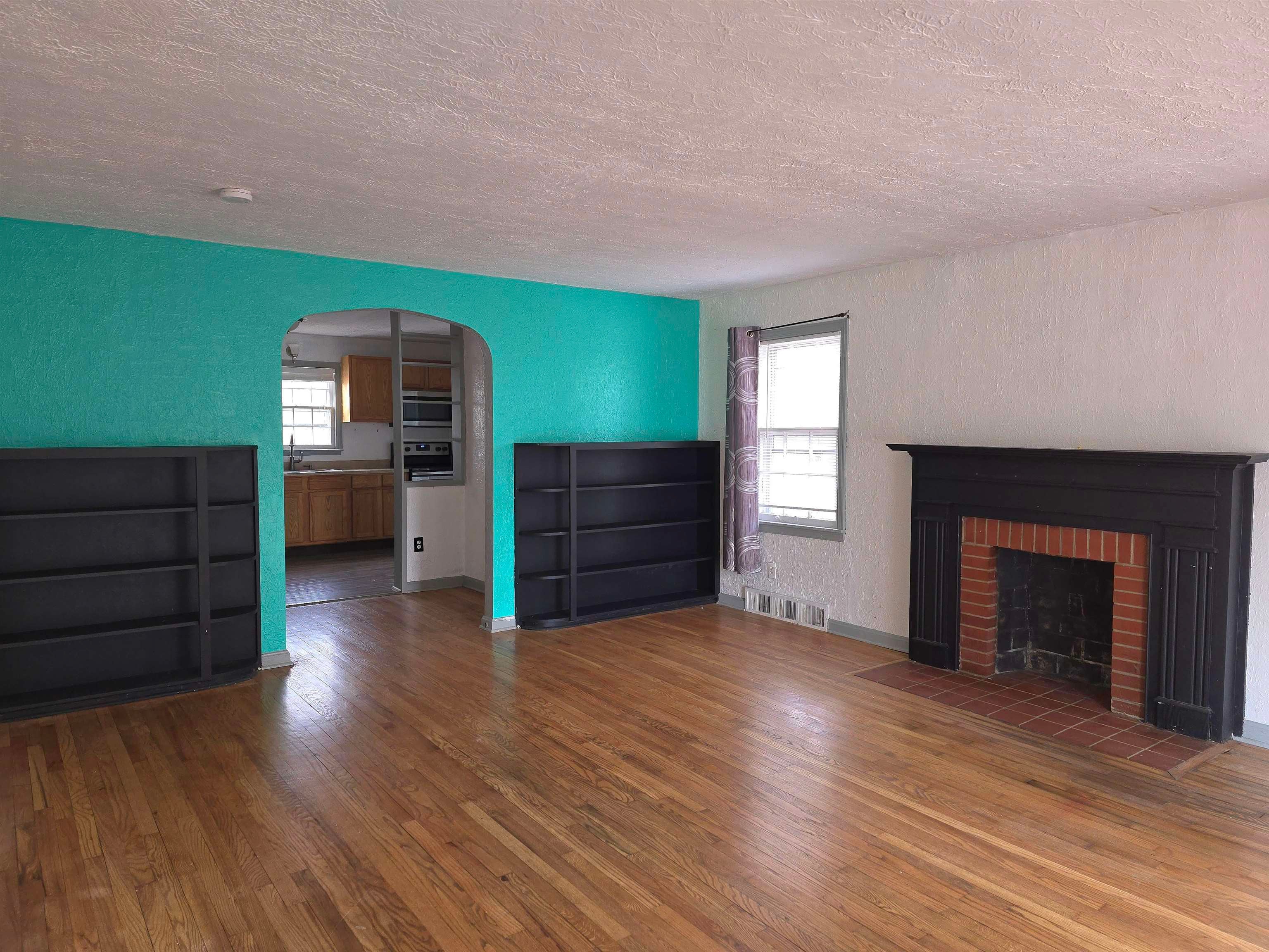 5834 East Pea Ridge Road Huntington, WV 25705 - Photo 3 of 14 Gallery Image 3