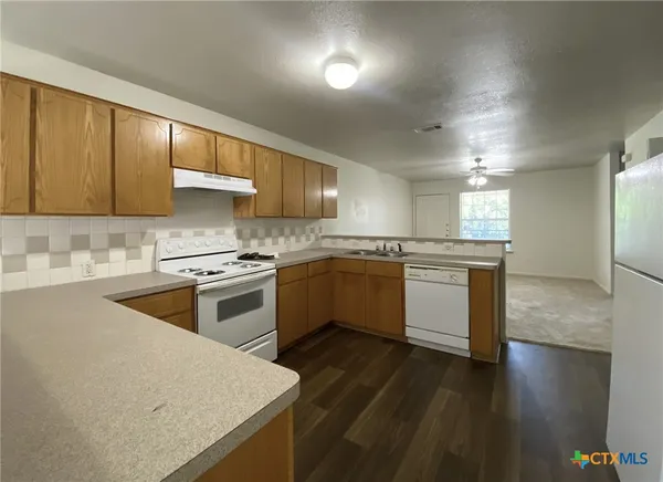 $820 | 334 South 40th Street, Unit C, Killeen, TX 76543