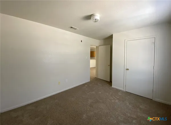 $820 | 334 South 40th Street, Unit C, Killeen, TX 76543