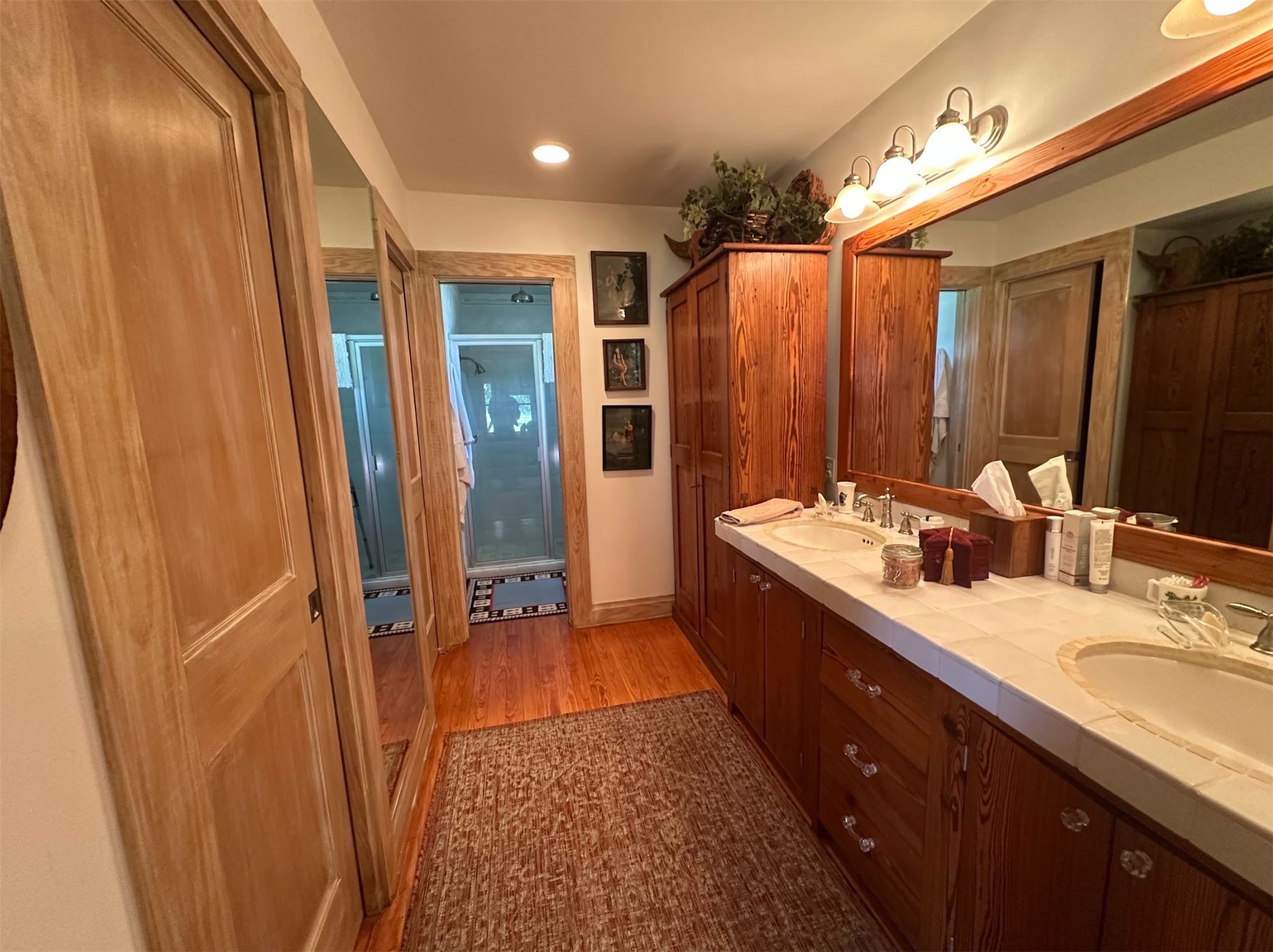 1325 Stalmach Road New Ulm, TX 78950 - Photo 47 of 50 Attached master bath with his & hers vanities; 2 walk-in cedar closets.