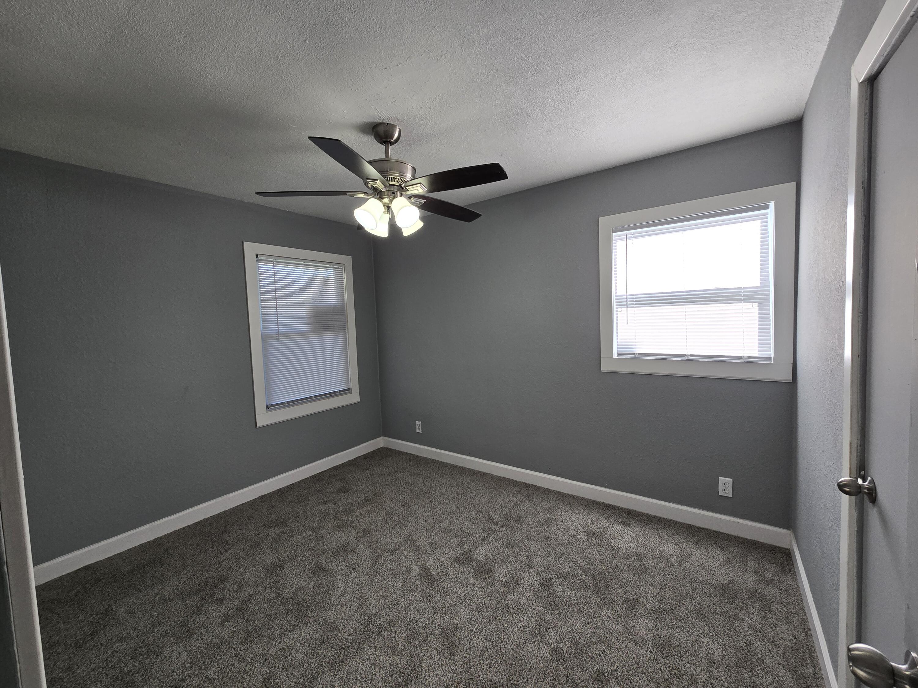 1622 Ohio Street Gary, IN 46407 - Photo 4 of 17 an empty room with a window